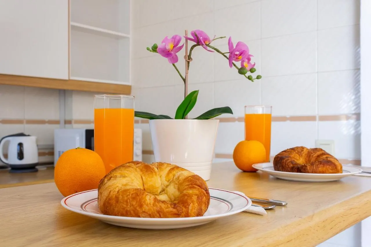 דירות טורמולינוס Imperial Puerto 2 3F By Ivi Real Estate